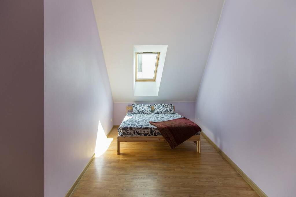 Private Sauna & 4 Bedrooms Old Town Rooftop Apartment Vilnius Exterior photo
